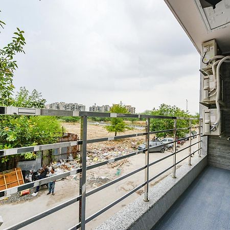 Fabhotel Sparkling - Nr Yashobhoomi Convention Centre Дели Экстерьер фото