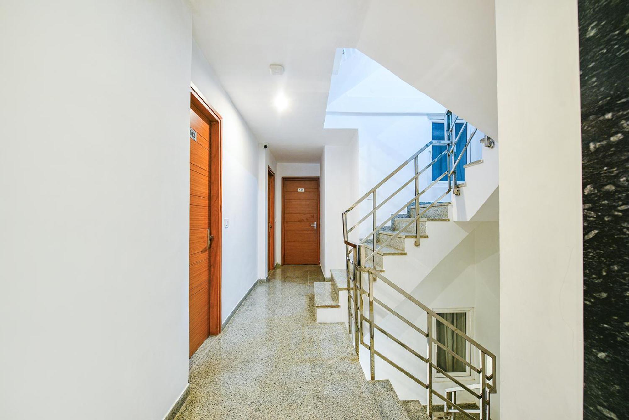 Fabhotel Sparkling - Nr Yashobhoomi Convention Centre Дели Экстерьер фото