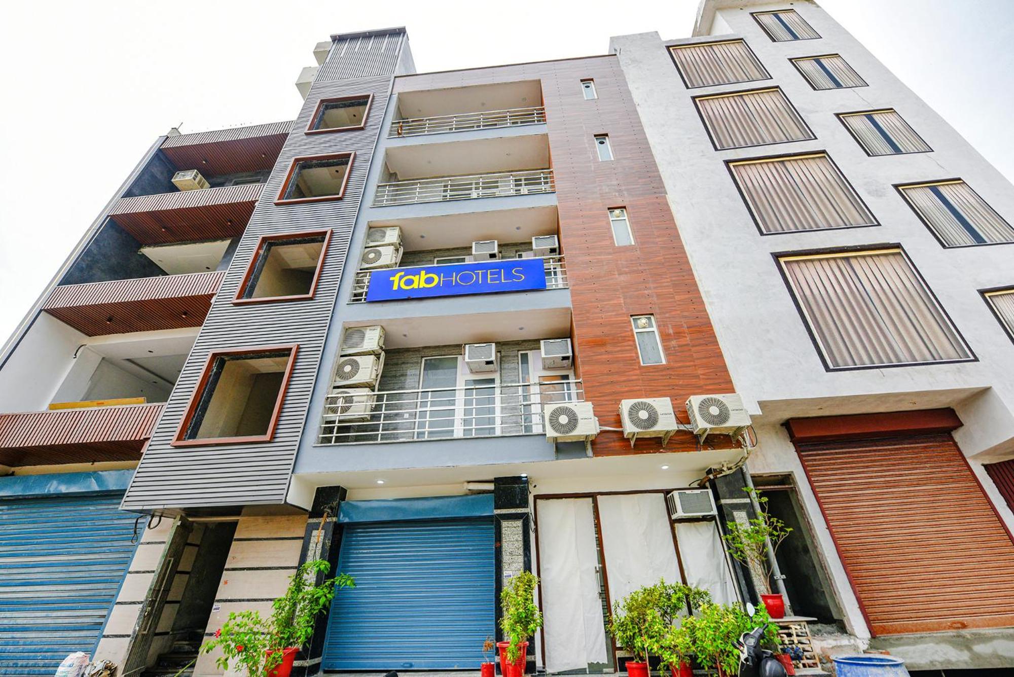 Fabhotel Sparkling - Nr Yashobhoomi Convention Centre Дели Экстерьер фото